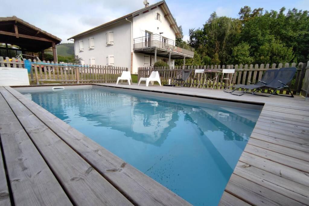 Appartement Au Calme Avec Vue Et Piscine Au Coeur Du Pays Basque Mauléon-Licharre Dış mekan fotoğraf